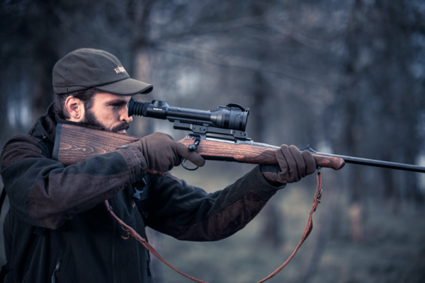 Pulsar TALION XQ35 PRO hőkamera céltávcső